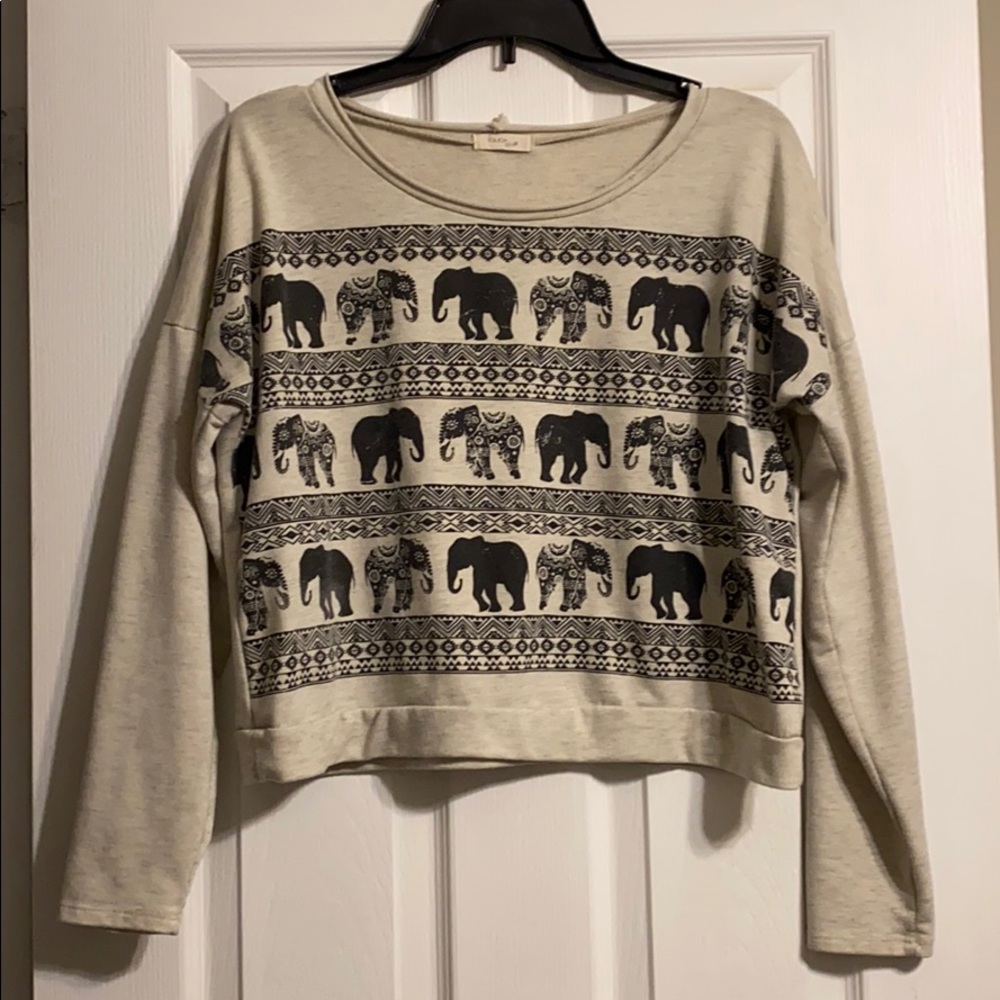 Touchblue, tan or grey crop top with elephants